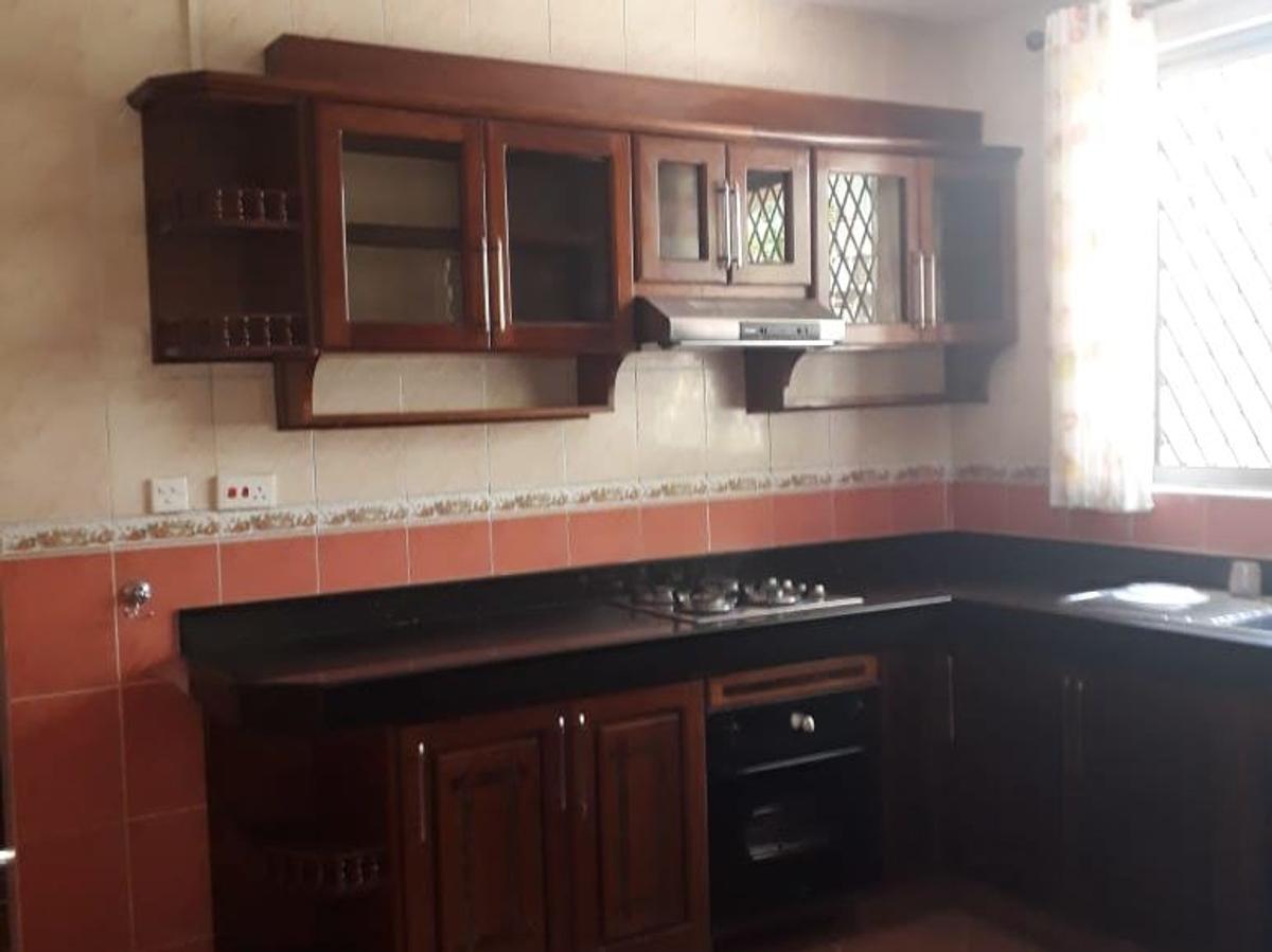 4 Bed Townhouse in Nyali Area - 4