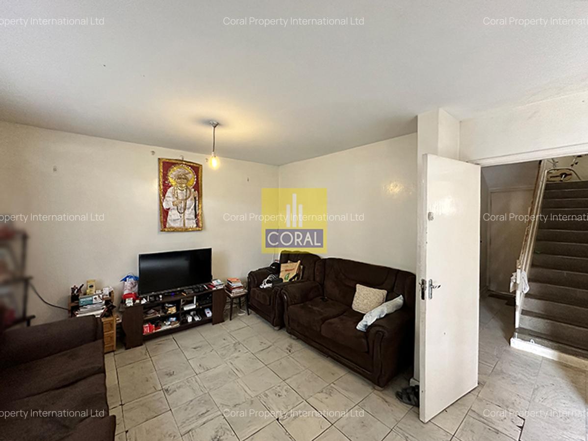 4 Bed Townhouse in South C - 1