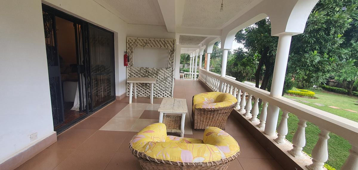 1 Bed House with En Suite at Nyari - 1