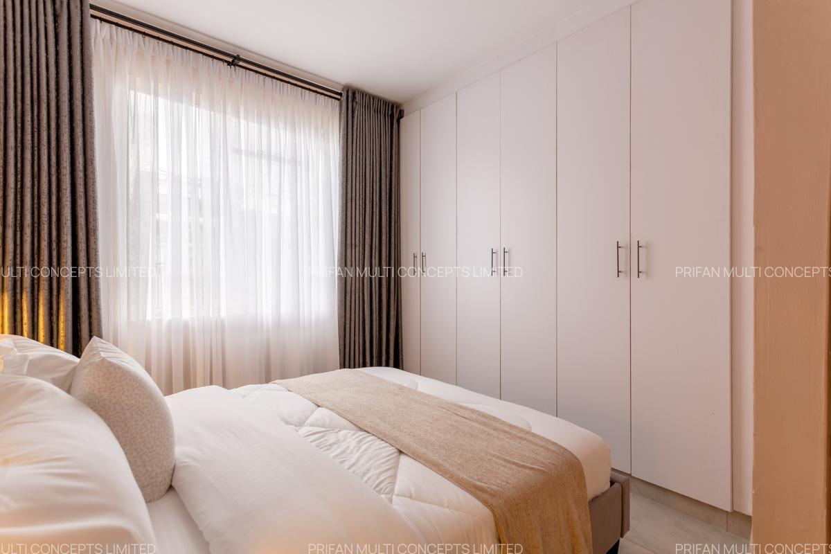 4 Bed Townhouse with En Suite at Tabere Crescent - 18