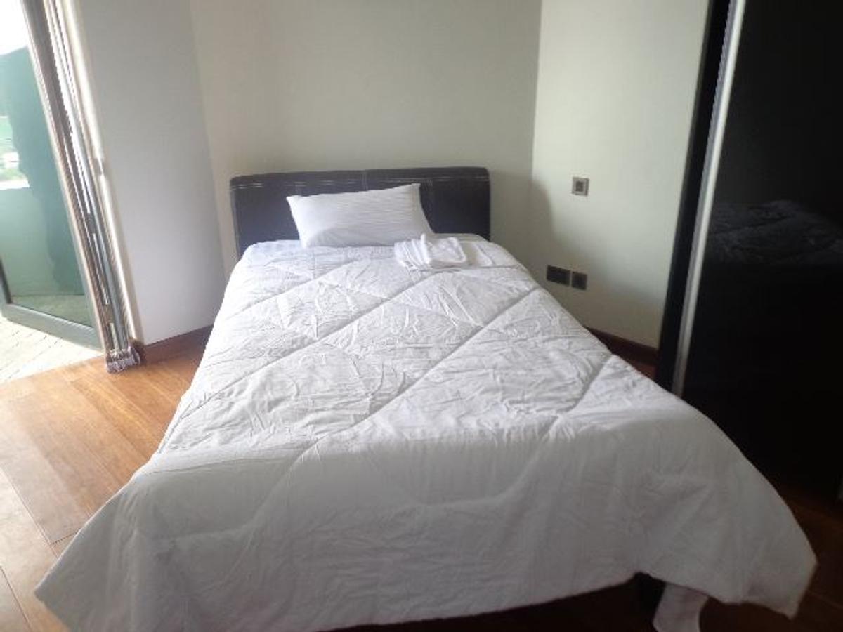 Serviced 2 Bed Apartment at Wood Avenue - 18