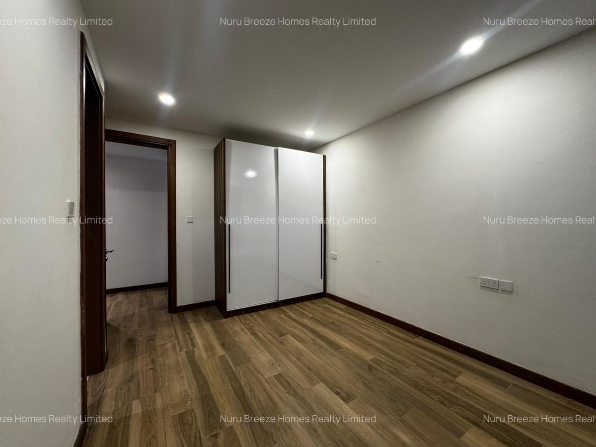 3 Bed Apartment with En Suite in Westlands Area - 9