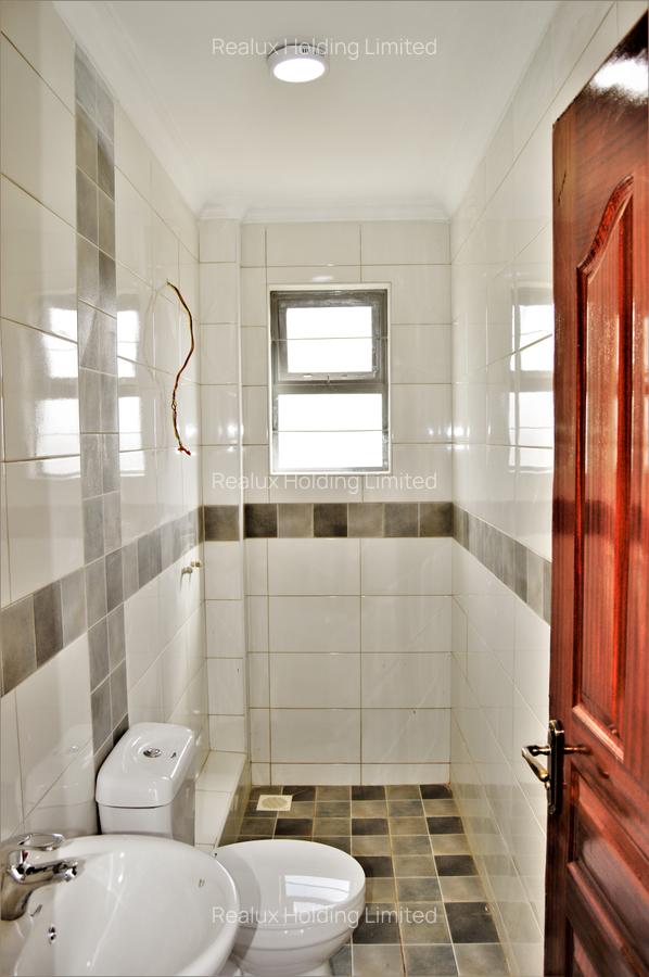 4 Bed Townhouse with En Suite in Kikuyu Town - 15