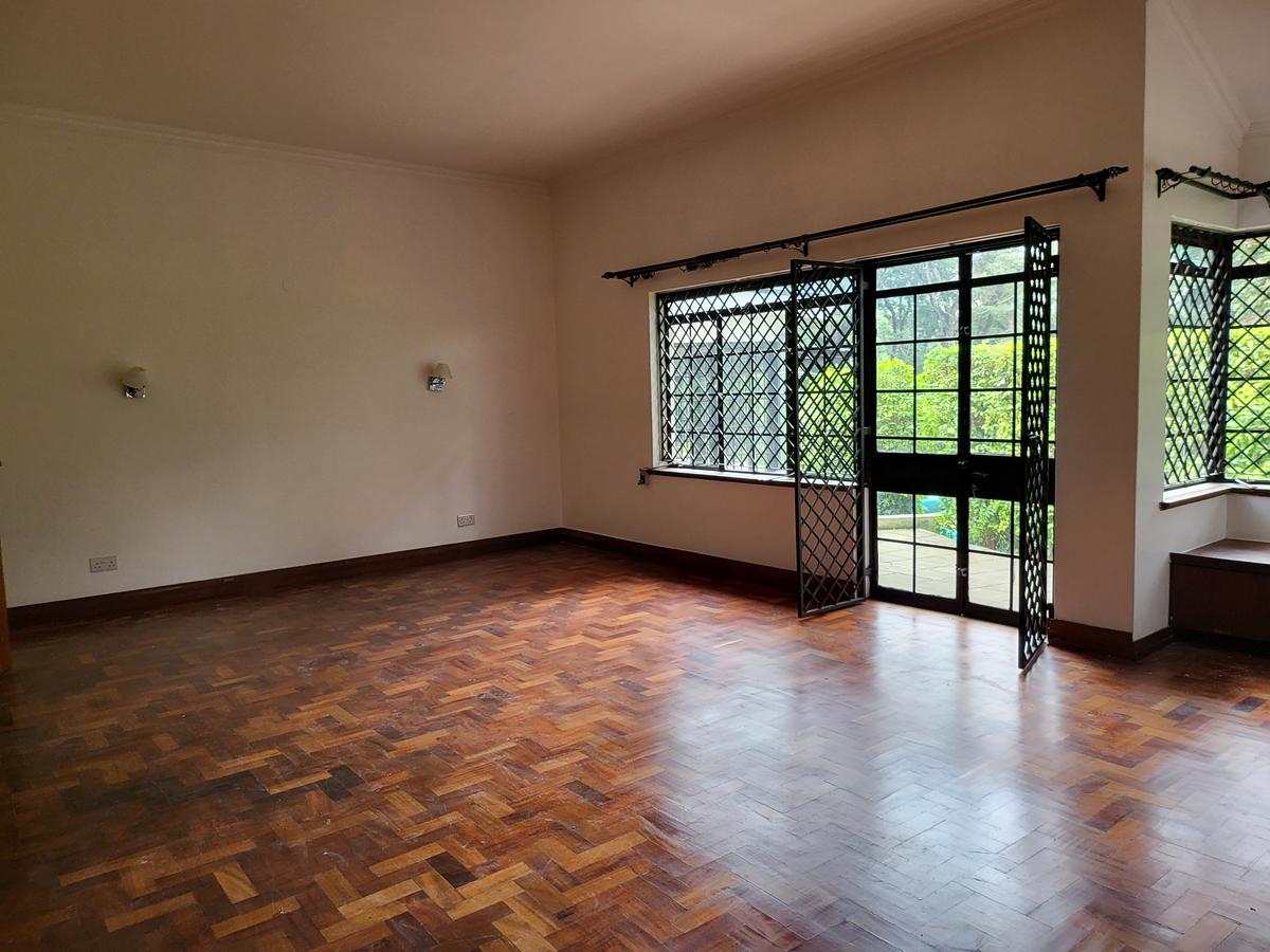 4 Bed House with En Suite in Muthaiga - 12