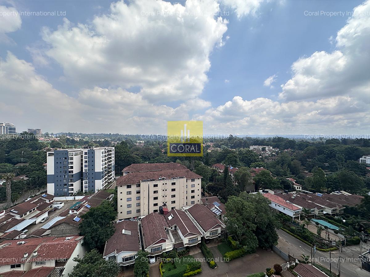 3 Bed Apartment in Brookside - 6
