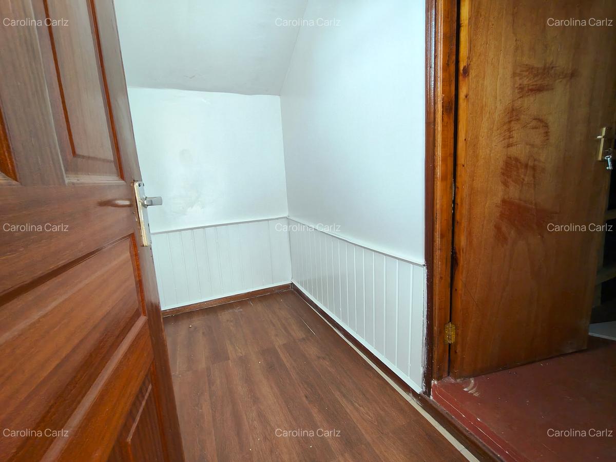 4 Bed Townhouse with En Suite at Spring Valley - 11