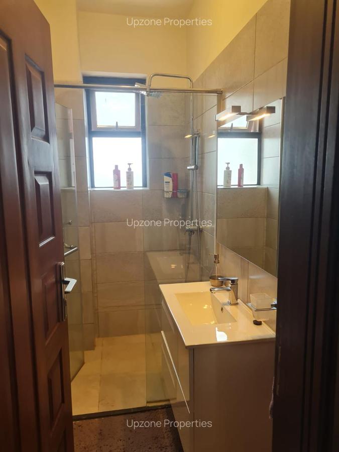 3 Bed Apartment with En Suite at City Park Drive - 17