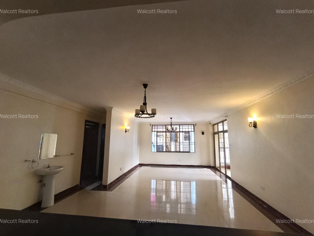 3 Bed Apartment with En Suite in Lavington - 7