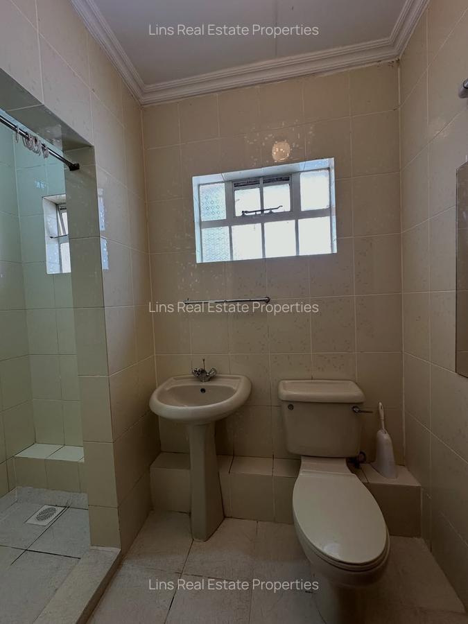 4 Bed Townhouse with En Suite in Lavington - 12