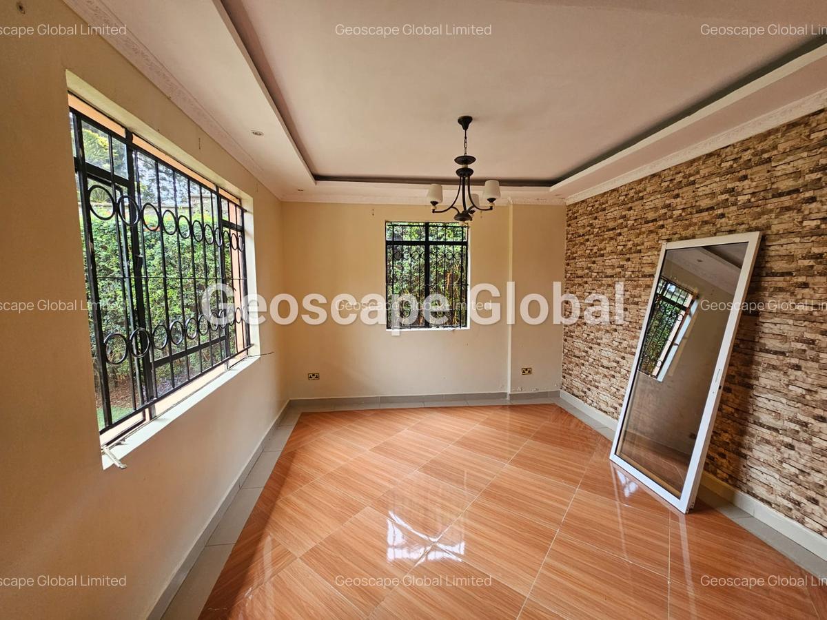 4 Bed House with En Suite in Runda - 5