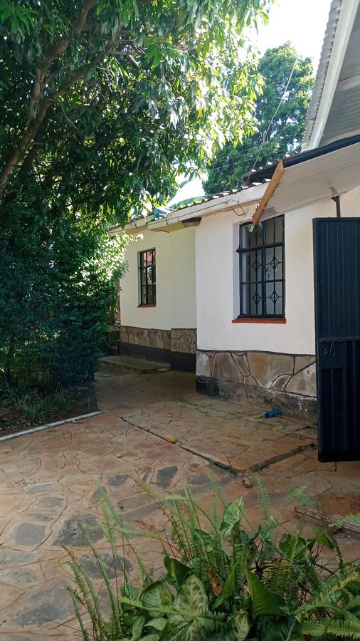 1 bed house in runda