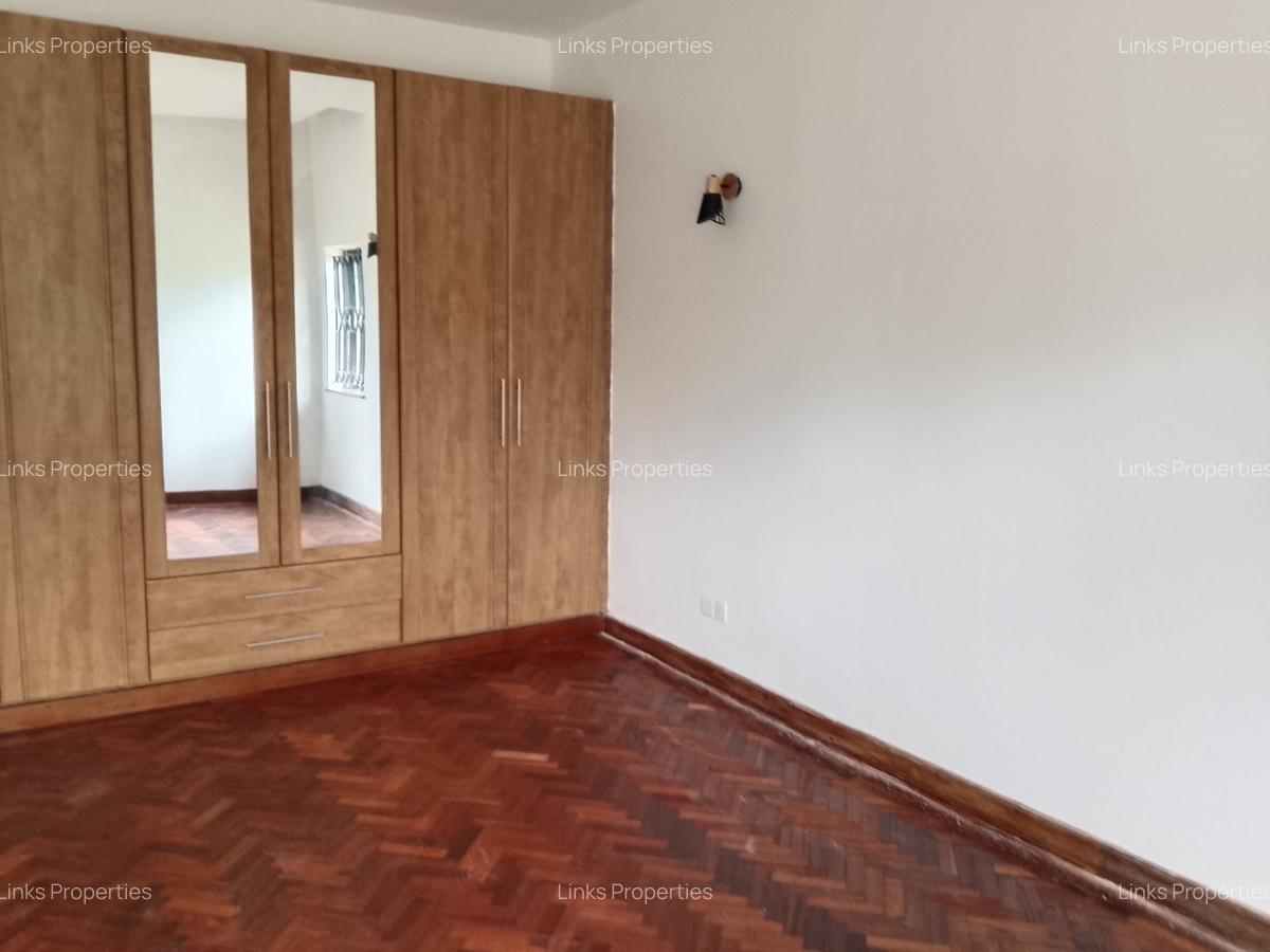 4 Bed Townhouse with En Suite at Karen - 12