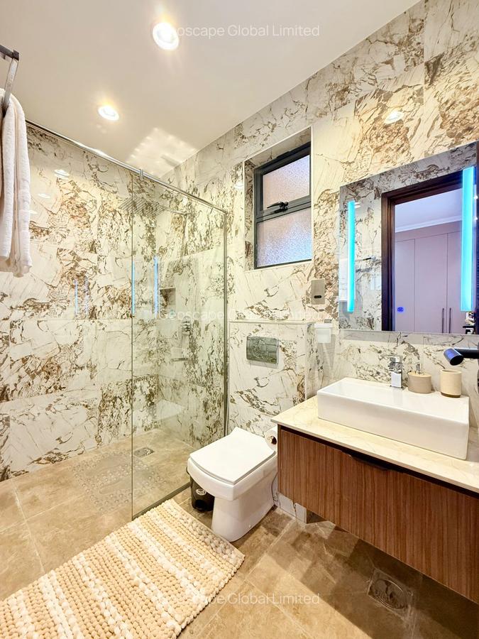 2 Bed Apartment with En Suite in Brookside - 3