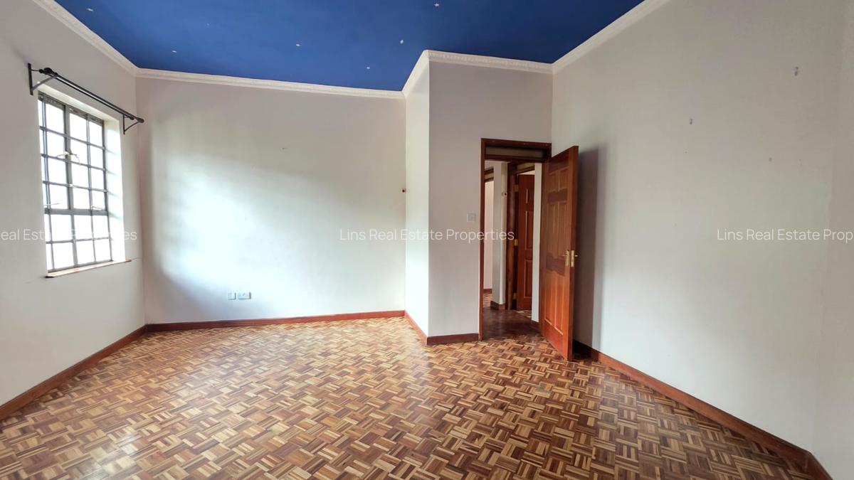 4 Bed House with En Suite in Kitisuru - 11