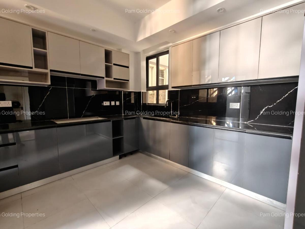 3 Bed Apartment at Parklands - 2