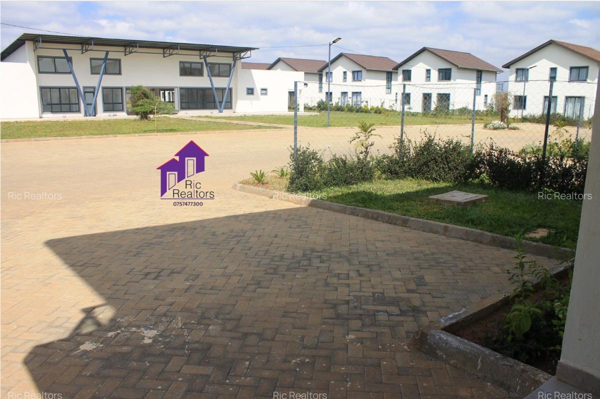 4 Bed Townhouse with En Suite at Masai Lodge - 6
