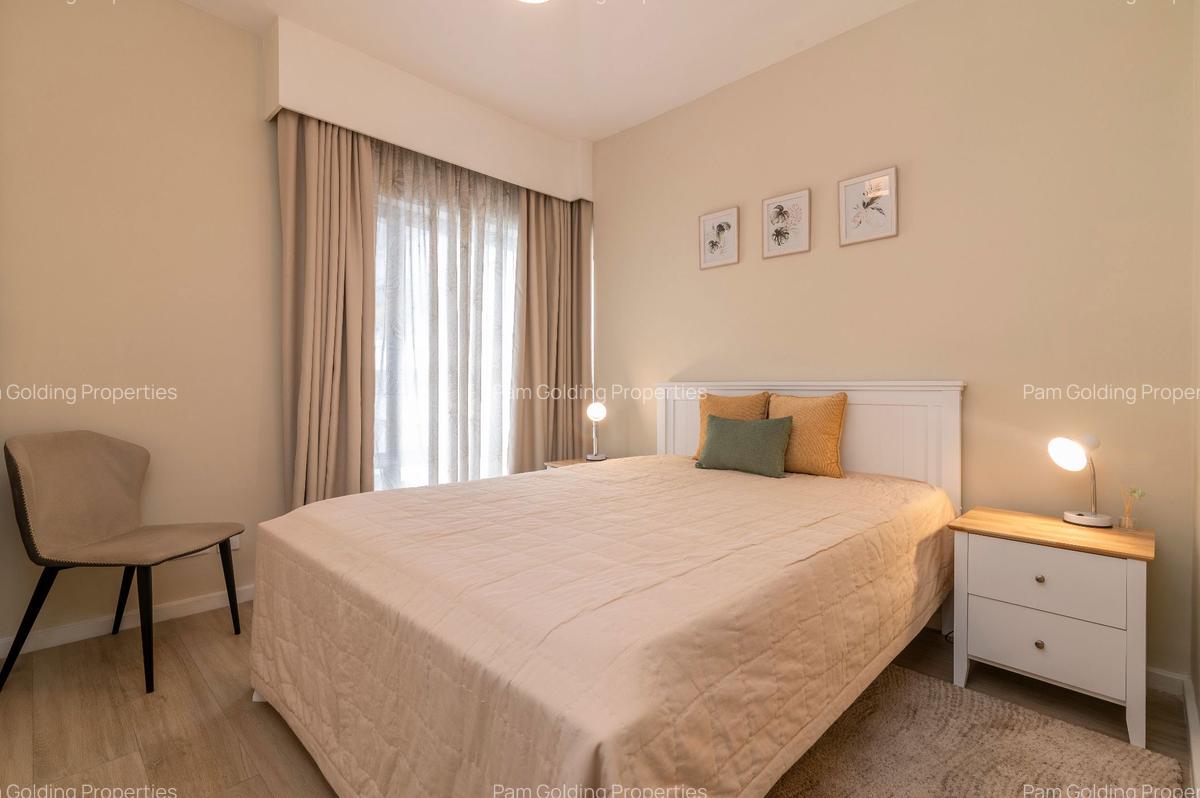 Furnished 2 Bed Apartment with En Suite at Riverside Drive - 9