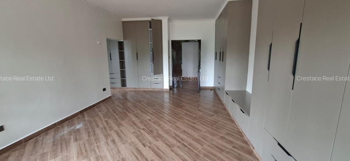 4 Bed House with En Suite in Karen - 12