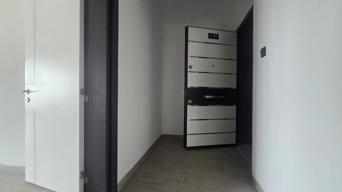 2 Bed Apartment with En Suite in Lavington - 12