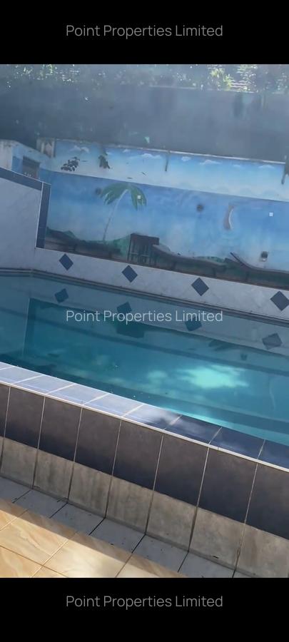 7 Bed Villa with En Suite in Karen - 19