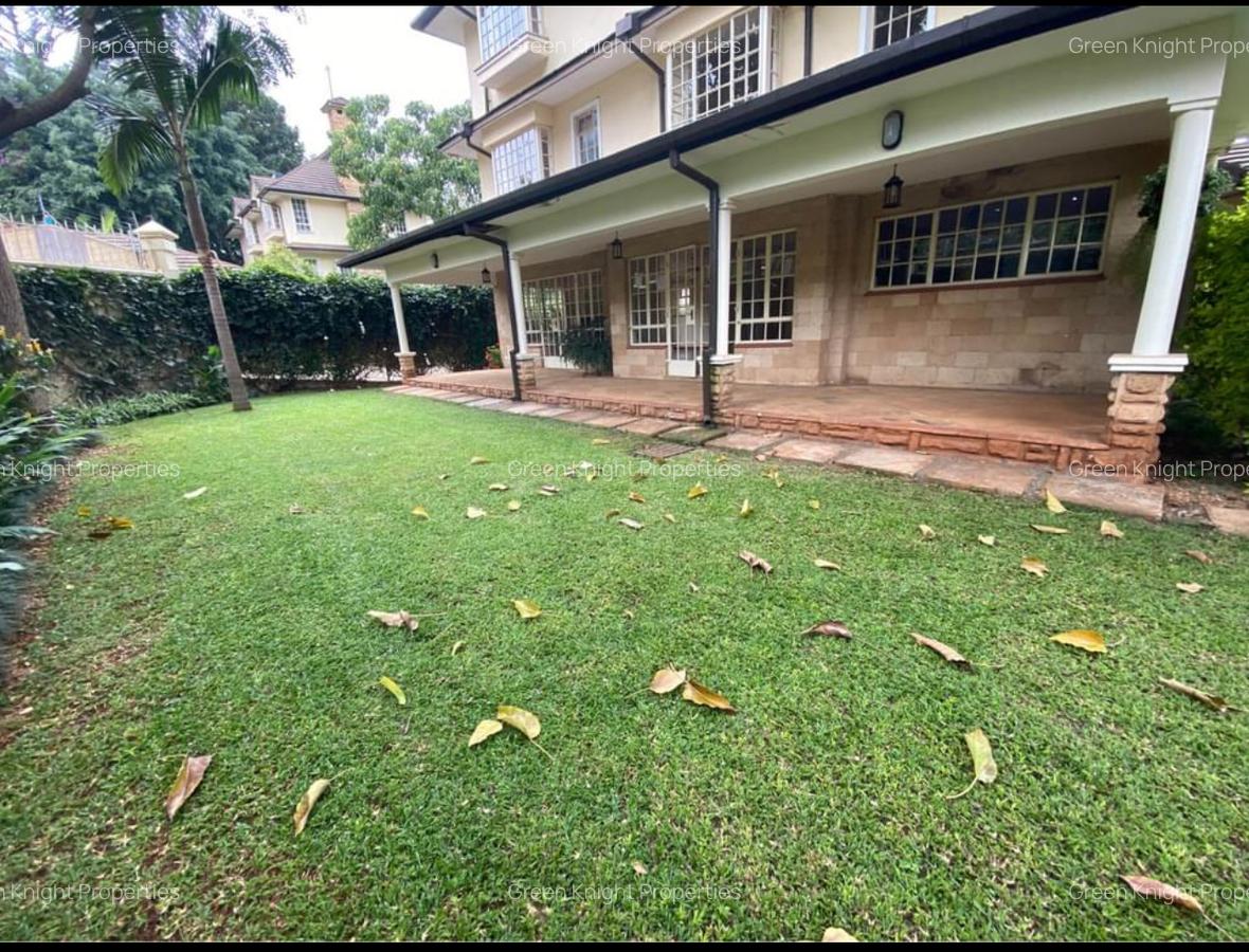 Serviced 5 Bed Apartment with En Suite in Lavington - 10