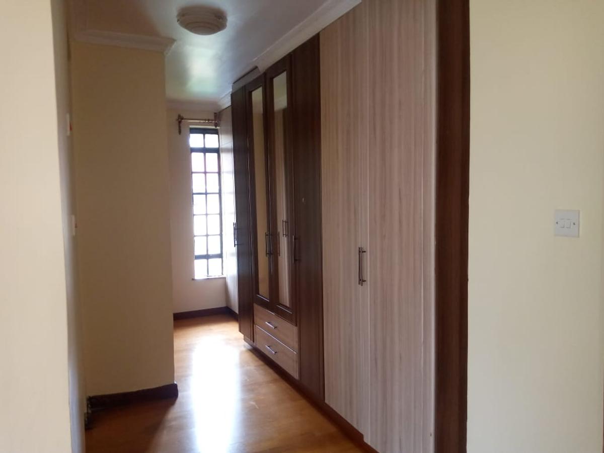 5 Bed Townhouse with En Suite in Kiambu Road - 5