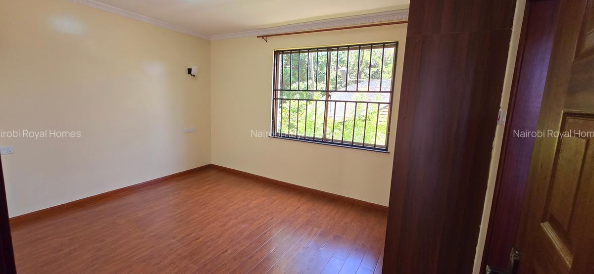 5 Bed Townhouse with En Suite at Chalbi Drive - 12