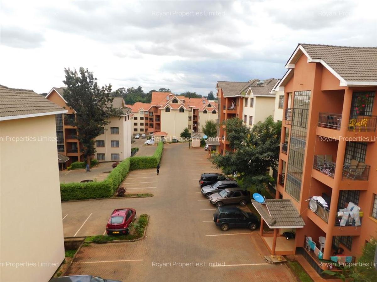 2 Bed Apartment with En Suite at Fourways Junction Estate - 15