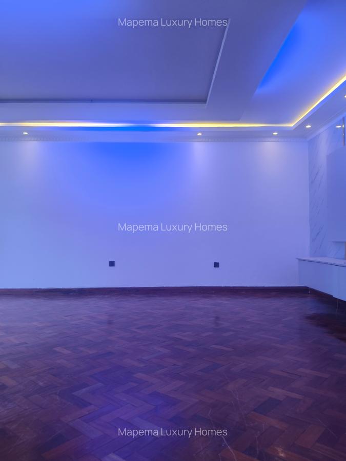 4 Bed House with En Suite at Mamba Road - 6