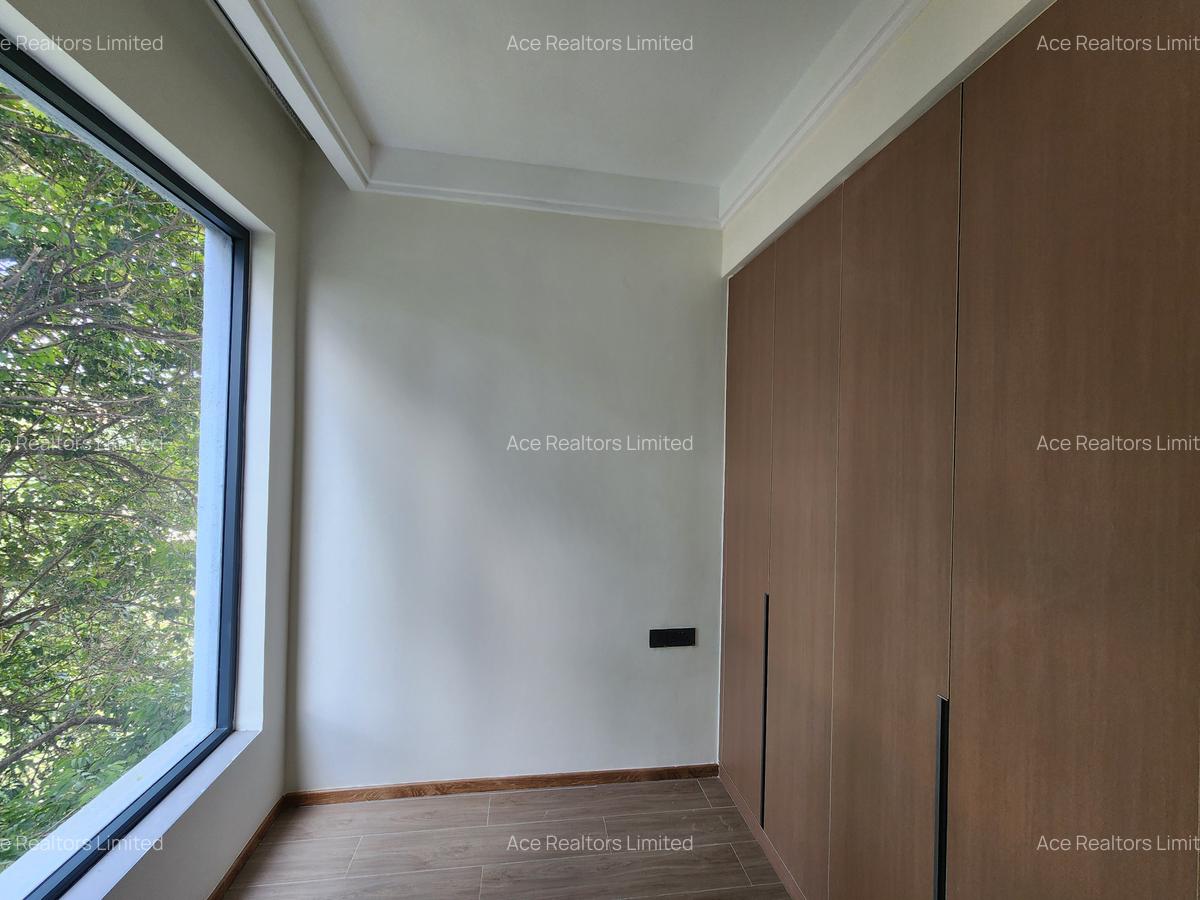 2 Bed Apartment with En Suite at Westlands Road - 13