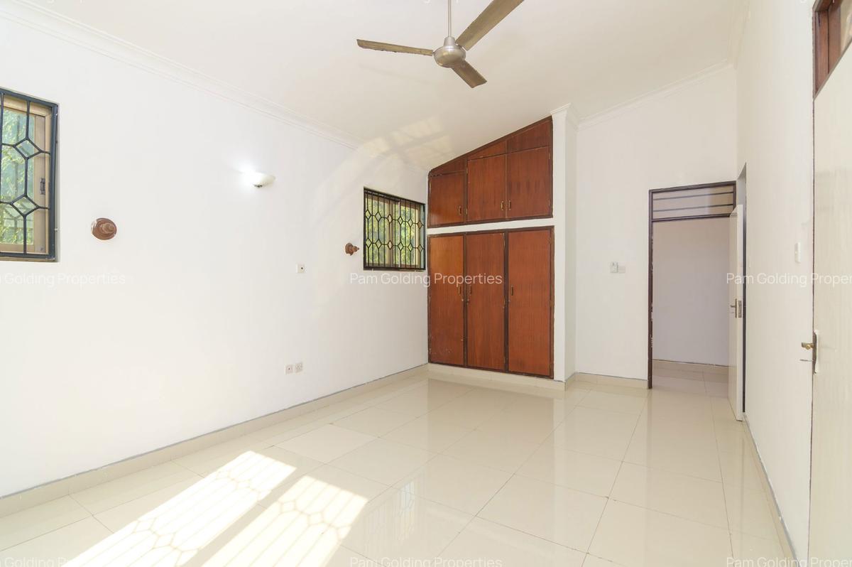 4 Bed Townhouse with En Suite in Shanzu - 13