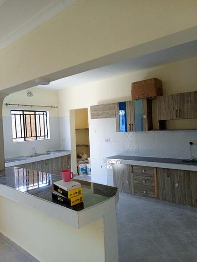 3 Bed House with En Suite in Kitengela - 6