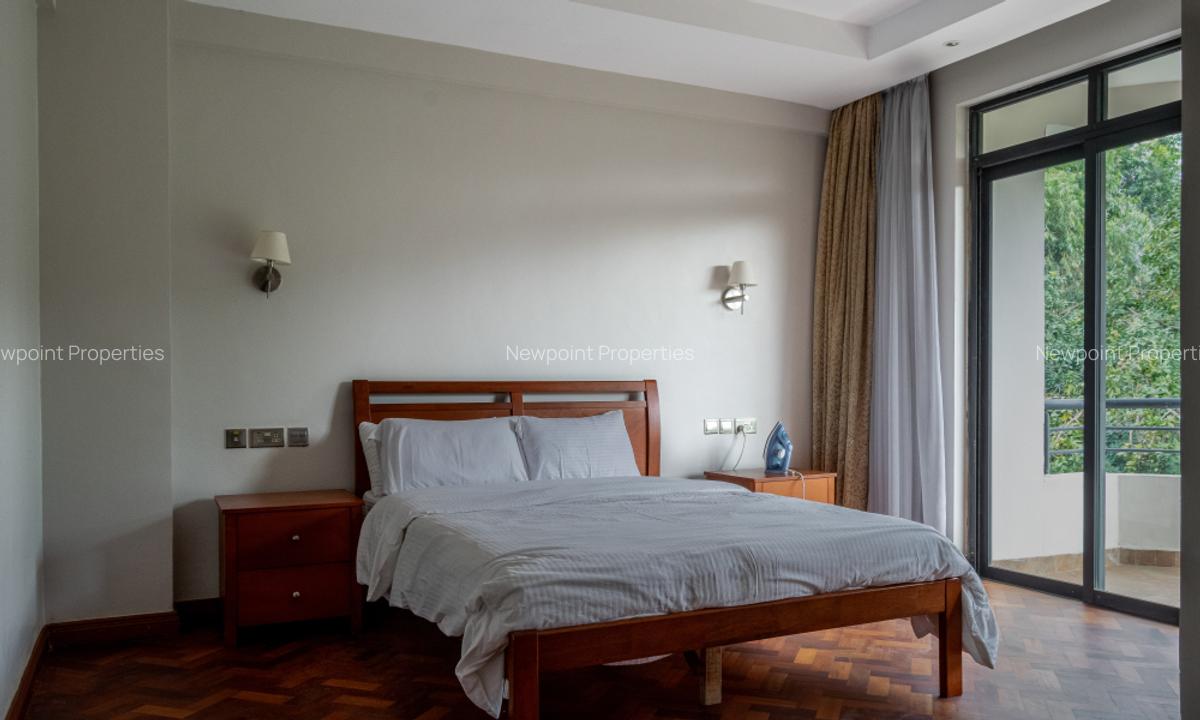 Furnished 4 Bed Apartment with En Suite in Riverside - 2