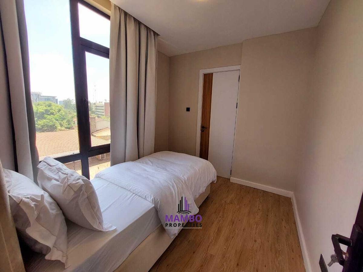 Furnished 2 Bed Apartment with En Suite at Brookside Drive - 10