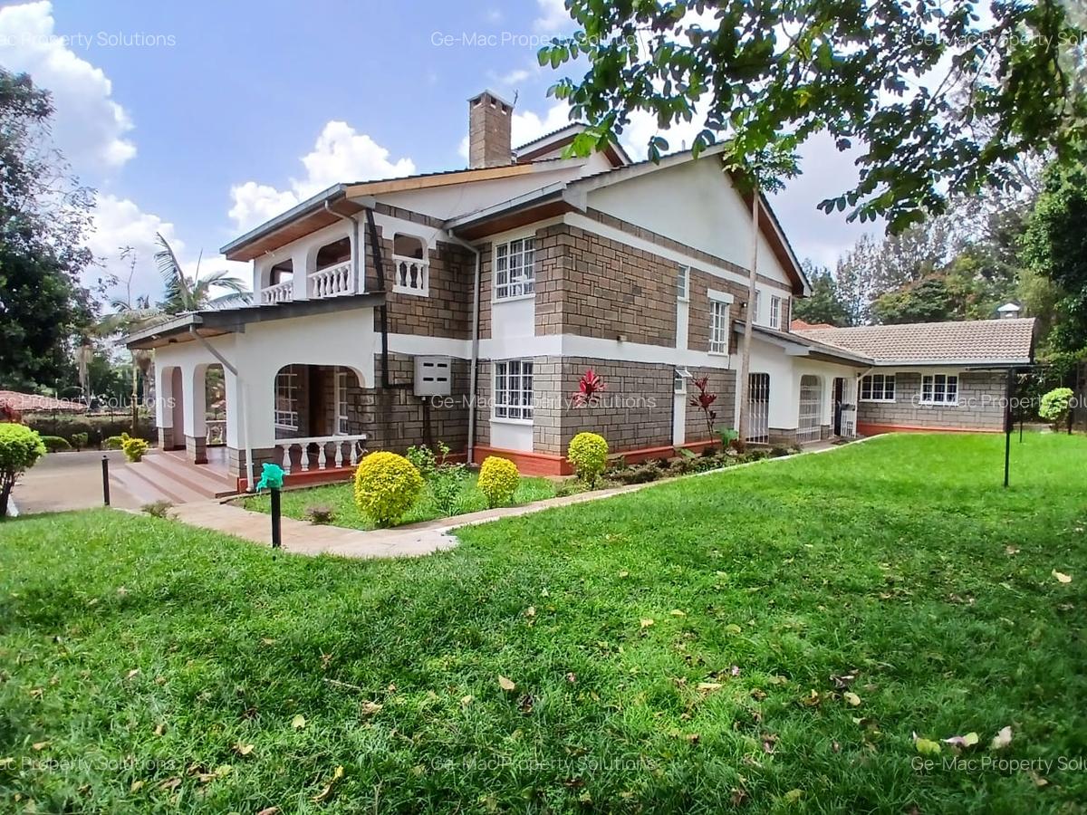 5 Bed House with En Suite in Runda - 3