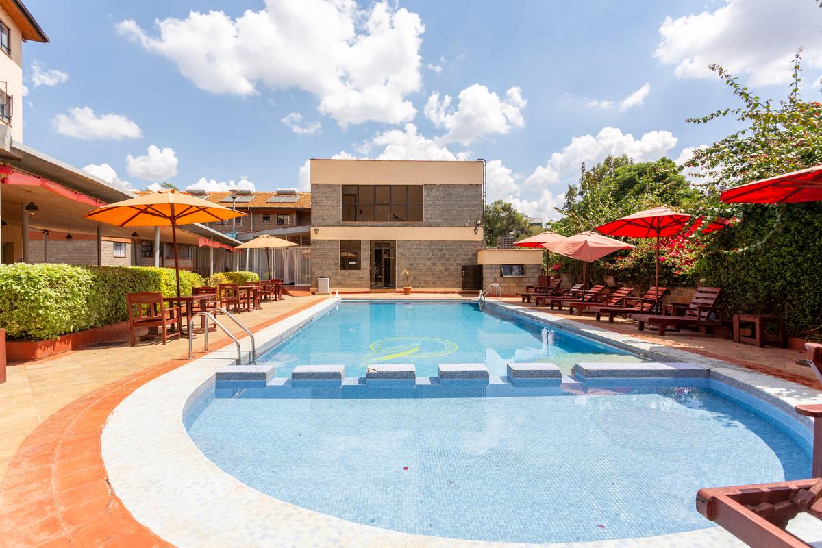 Serviced 1 Bed Apartment with Swimming Pool at Lantana Road - 11