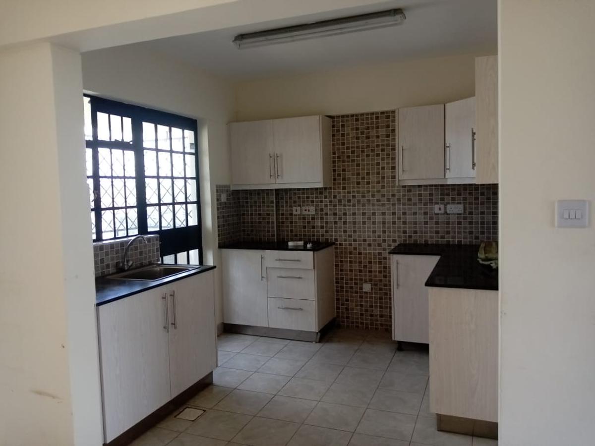 2 Bed Apartment with Borehole in Ngong Road - 9