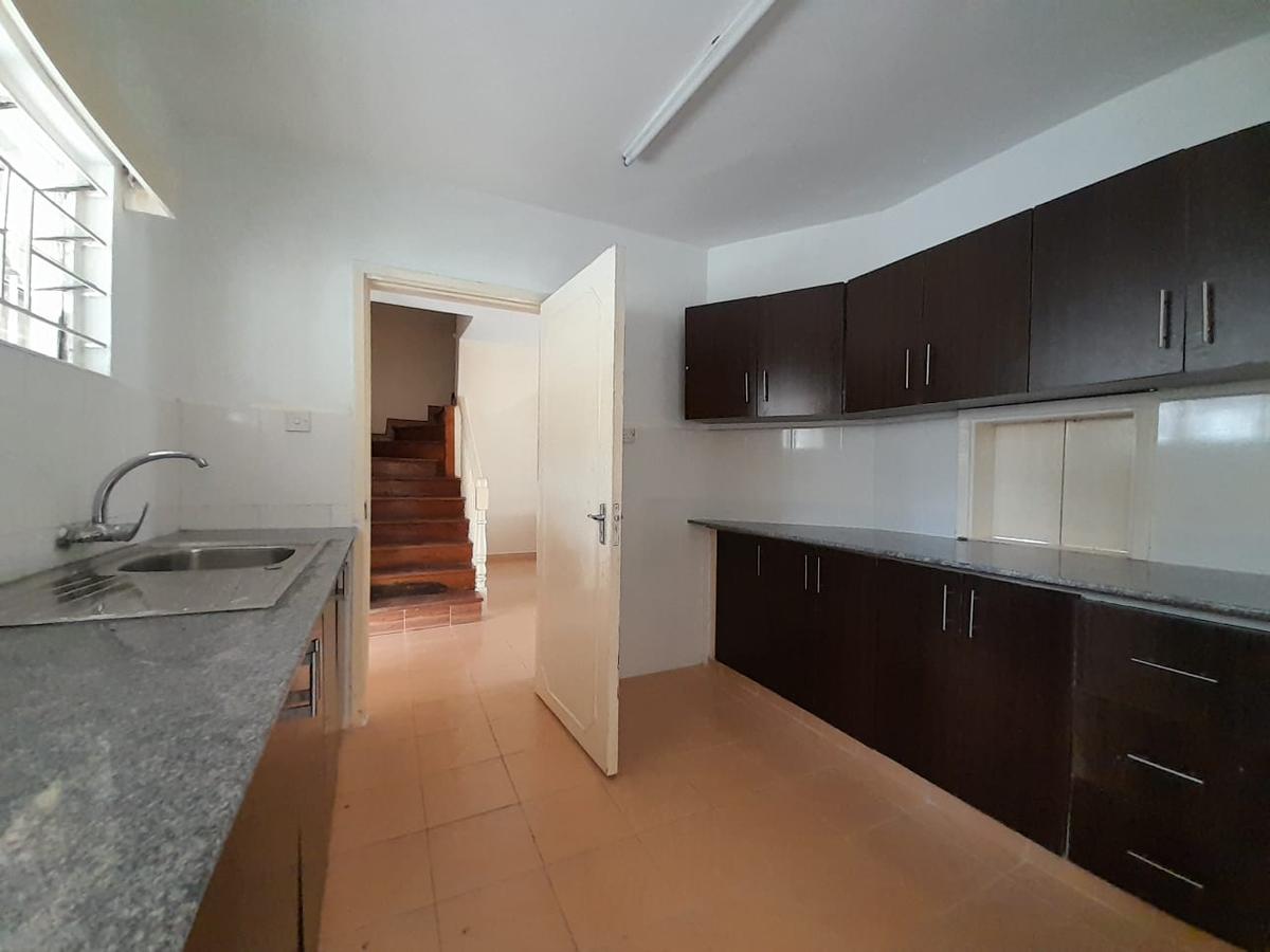 4 Bed Townhouse with En Suite at Oloitoktok Road - 2