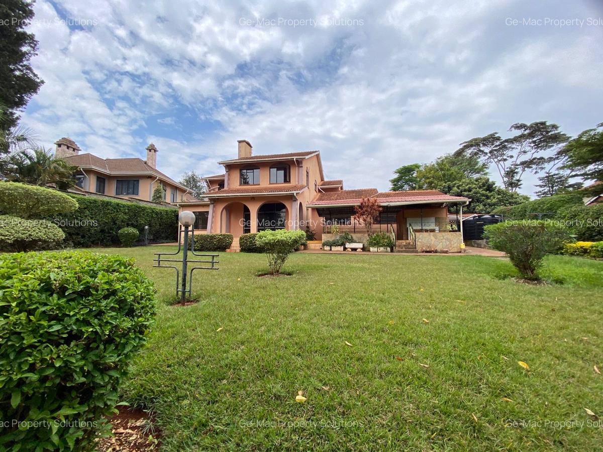 5 Bed House with En Suite in Runda - 3