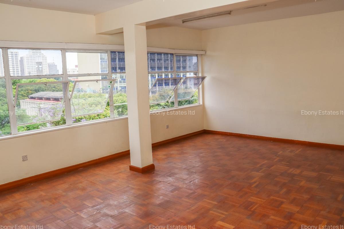 281 m² Office with Service Charge Included in Nairobi CBD - 3