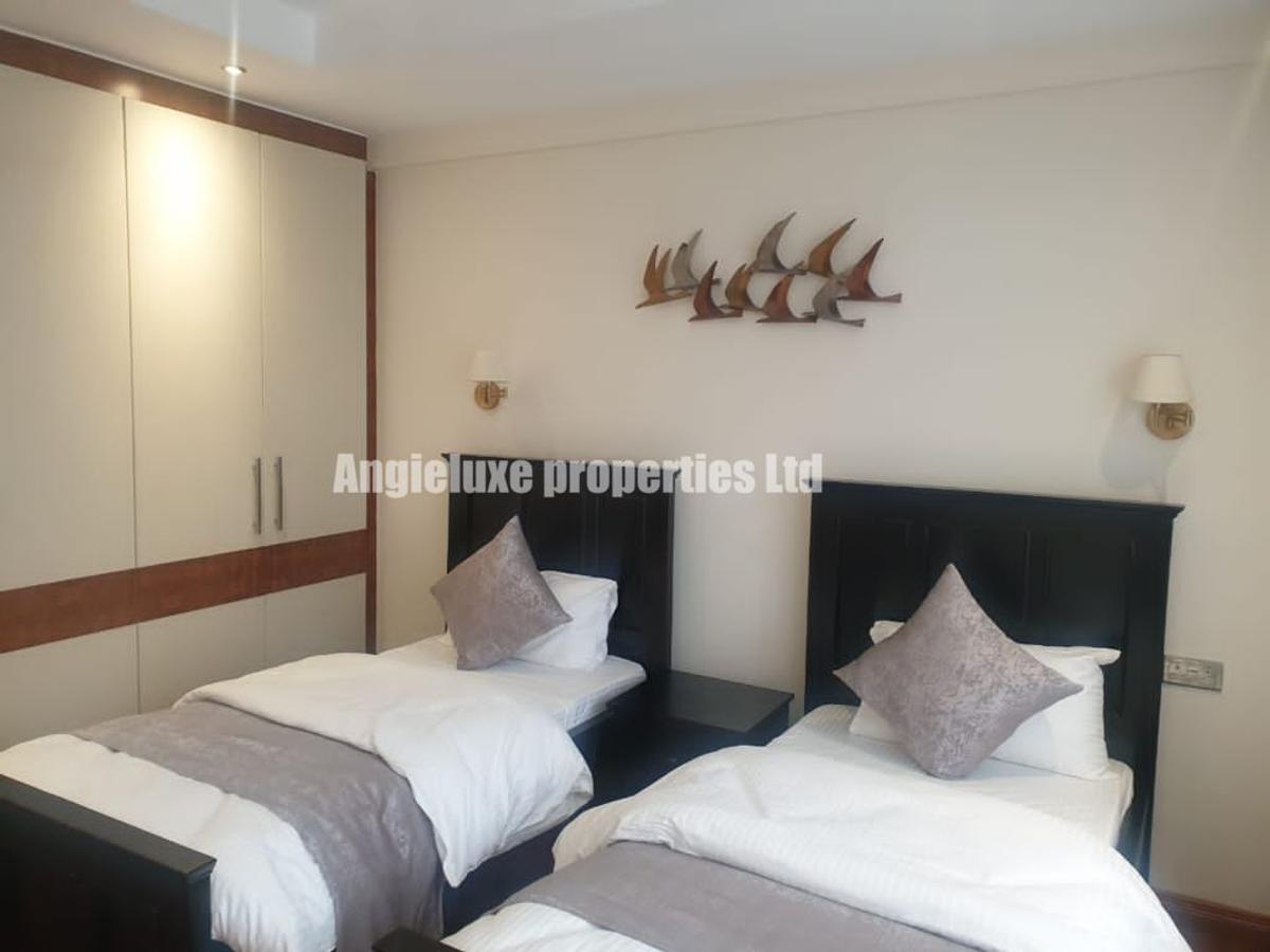 Furnished 3 Bed Apartment with En Suite at Riverside Drive - 13