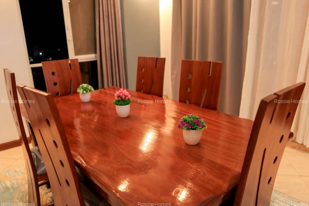 Serviced 4 Bed Apartment with En Suite at 2Nd Avenue - 9