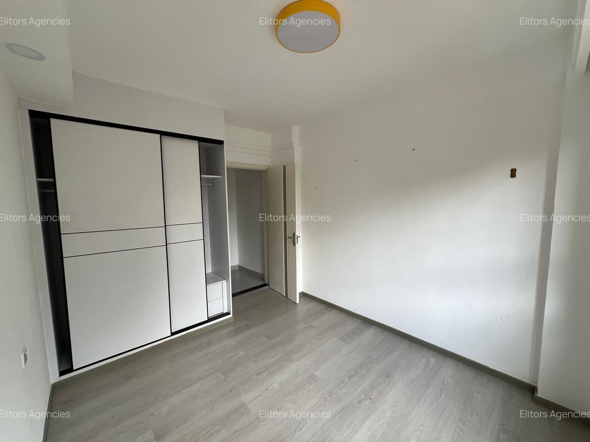 1 Bed Apartment with En Suite at Wood Avenue - 9