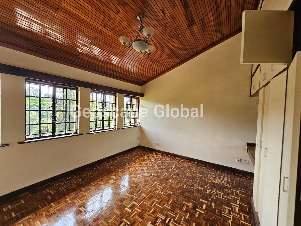 4 Bed House with En Suite in Thigiri - 7