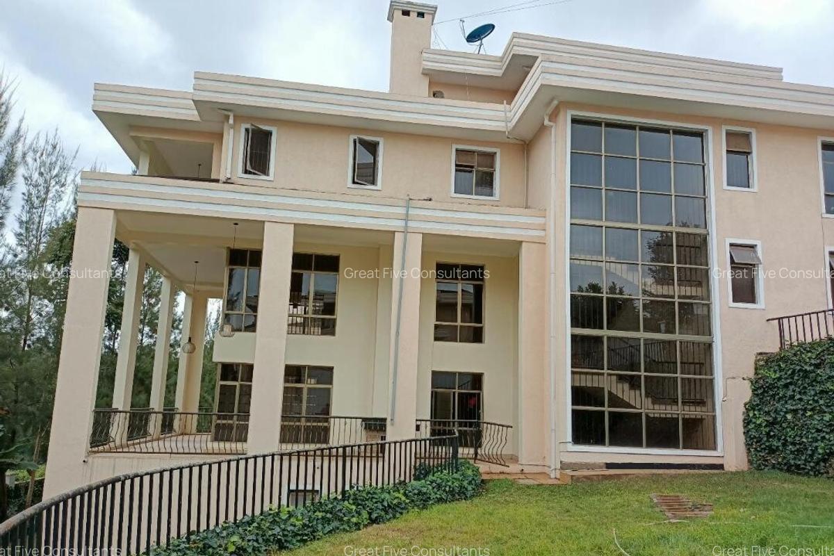 5 Bed Villa with En Suite in Kitisuru - 1