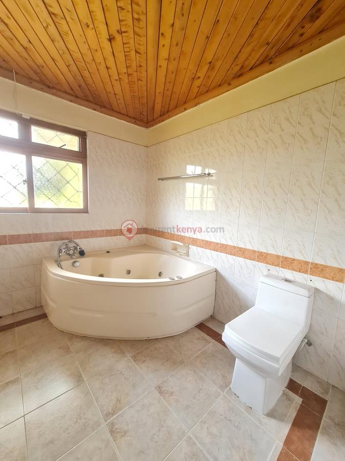 6 Bed Townhouse with En Suite at Grevillea Groove - 13