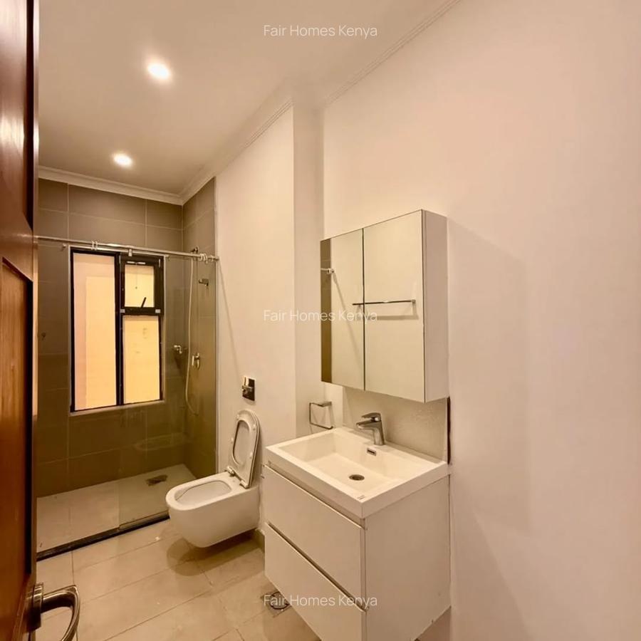 4 Bed Townhouse with En Suite at Othaya Road - 9