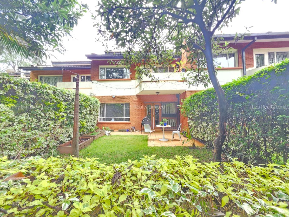 3 Bed Townhouse with En Suite in Kilimani - 1