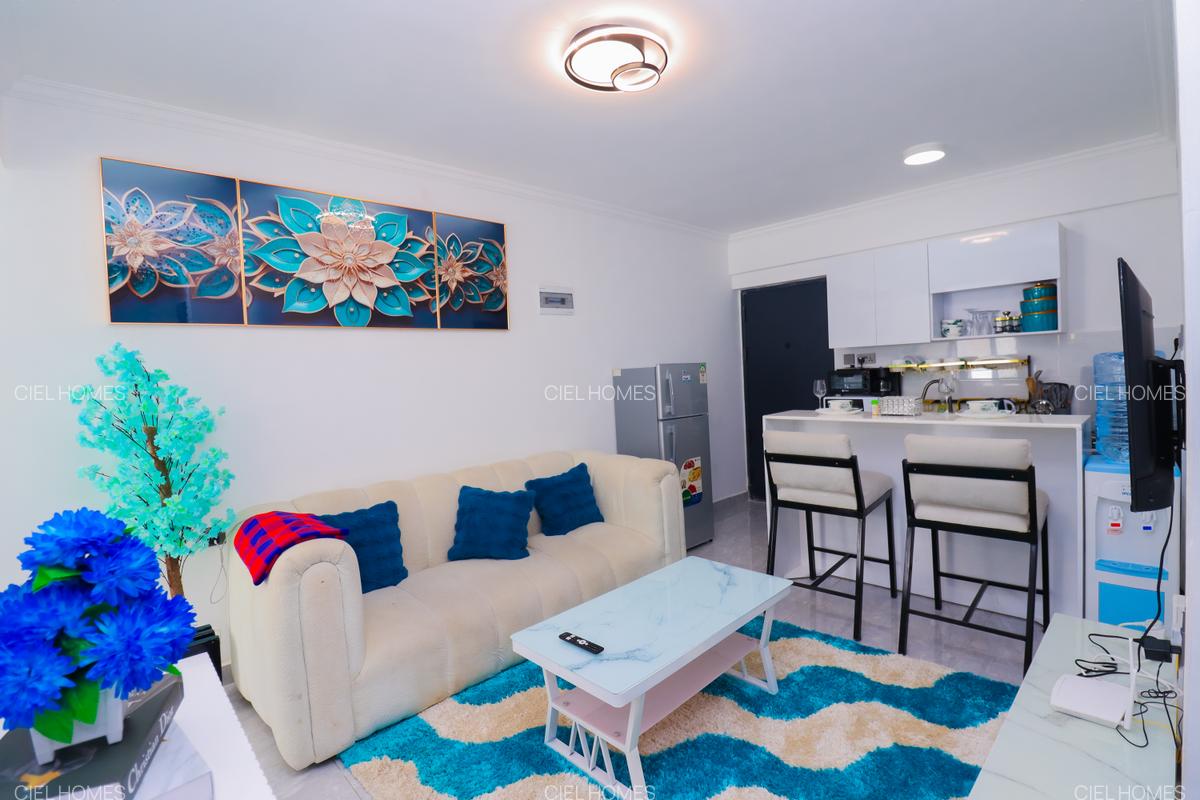 Serviced 1 Bed Apartment with Gym at Wood Avenue - 3