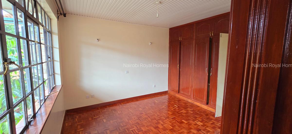 4 Bed Townhouse with En Suite at Lavington James Gichuru - 14